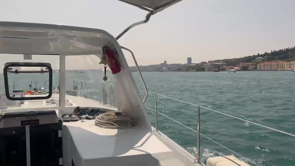 Denizde yelken